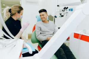 illustration prévention dentaire chez les adultes